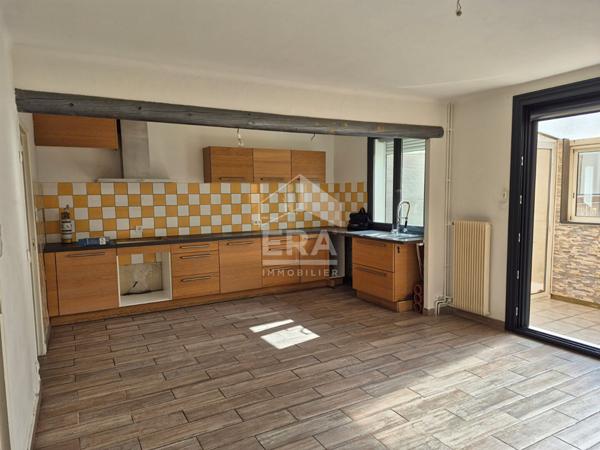 A VENDRE SORGUES Maison de ville 4 pièce(s)