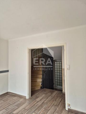 A VENDRE SORGUES Maison de ville 4 pièce(s)