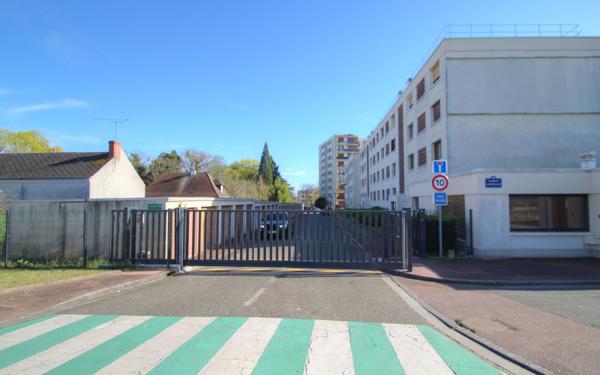 Appartement à vendre    4 pièces • 86 m2 La Chapelle-Saint-Mesmin