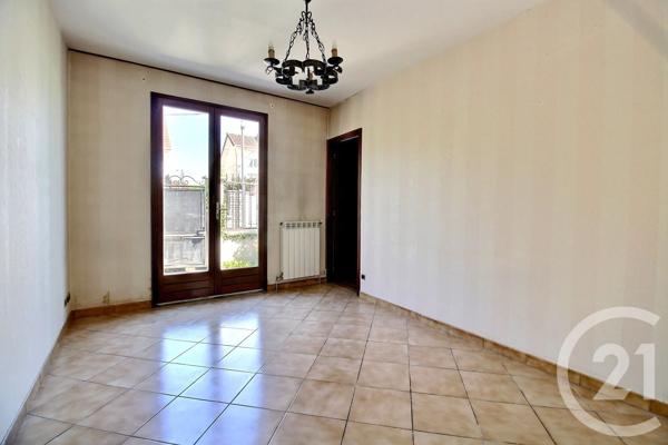 Maison à vendre  3 pièces - 68,72 m 2   OZOIR LA FERRIERE  - 77