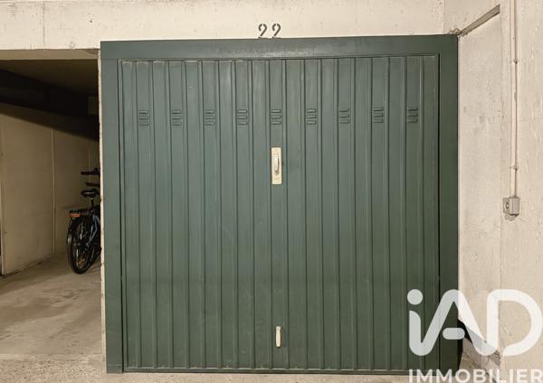 Parking à vendre 11 m² Paris 20