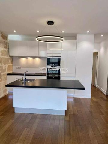 BORDEAUX CENTRE : Appartement 2 chambres + 1 terrasse