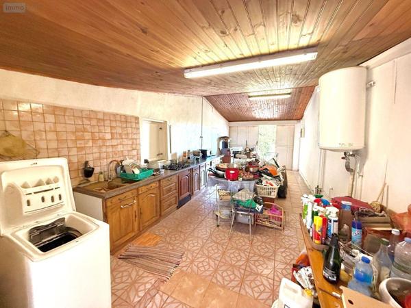 Maison à vendre à Saint-Paul à la Réunion (97460), ref : 97424/50   
FLEURIMONT