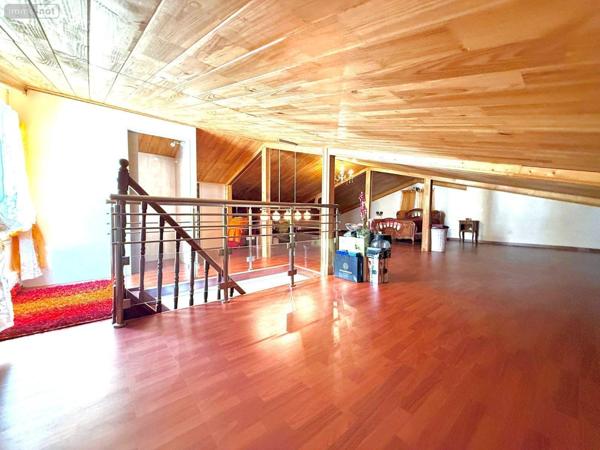 Maison à vendre à Saint-Paul à la Réunion (97460), ref : 97424/50   
FLEURIMONT