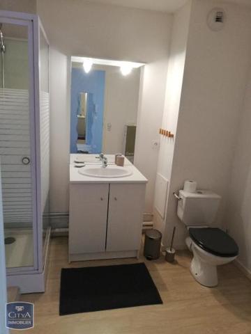 Appartement à louer 2 pièces 52.56m²