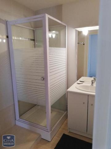 Appartement à louer 2 pièces 52.56m²