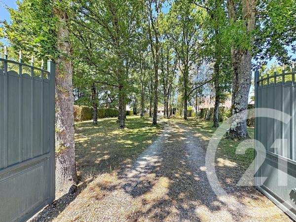 Maison à vendre  4 pièces - 114,10 m 2   LA FERTE IMBAULT  - 41