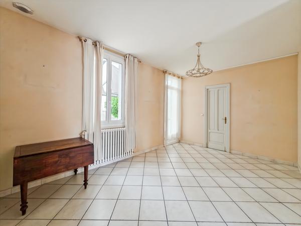 Maison 6 pièces - 136 m²
