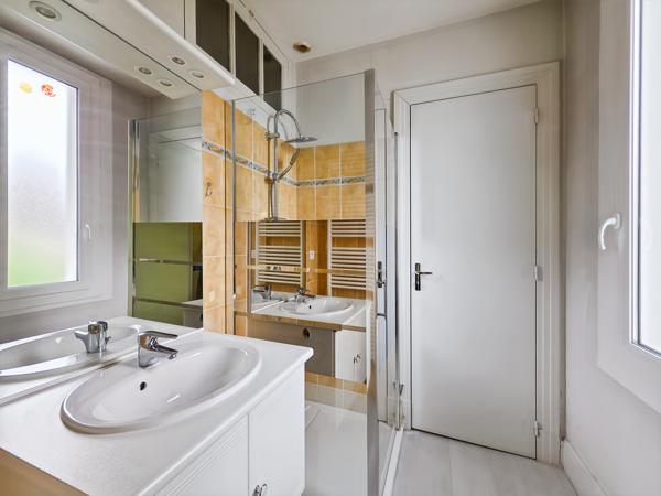 Maison 6 pièces - 136 m²