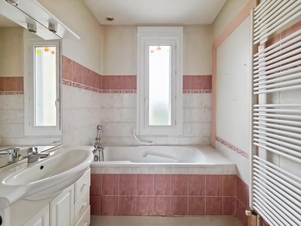 Maison 6 pièces - 136 m²