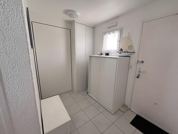 APPARTEMENT FACE MER