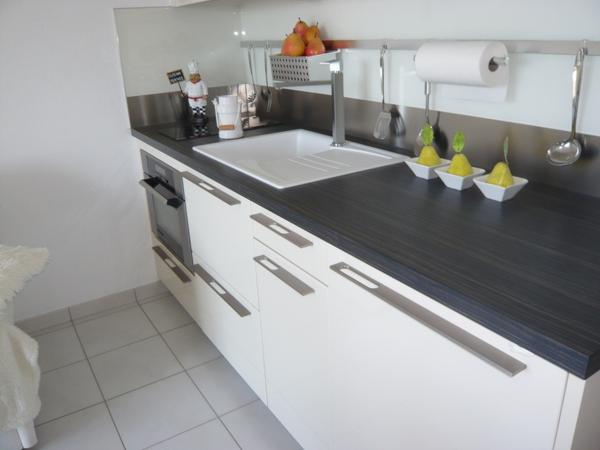 APPARTEMENT FACE MER