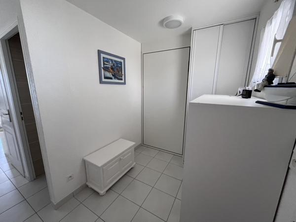 APPARTEMENT FACE MER