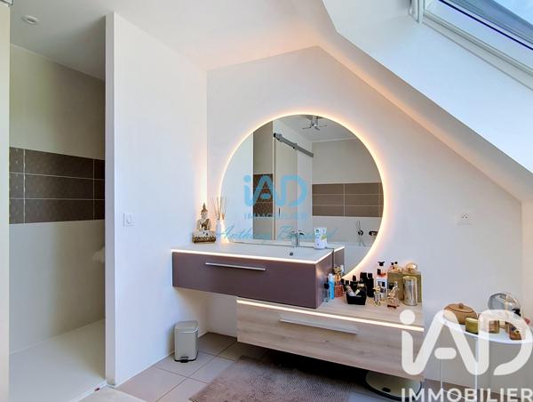 Maison à vendre 5 pièces 163 m² Fontenay-Trésigny