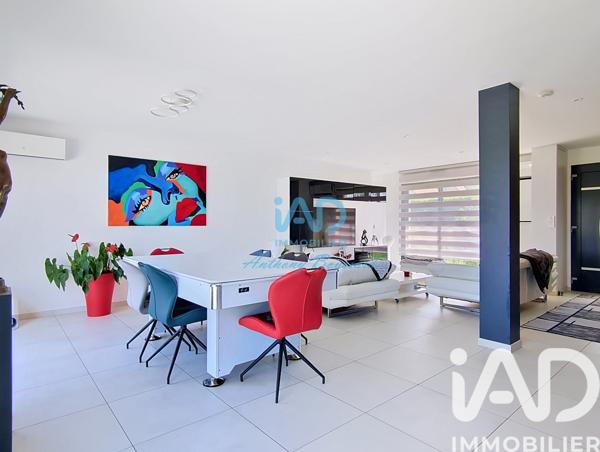 Maison à vendre 5 pièces 163 m² Fontenay-Trésigny