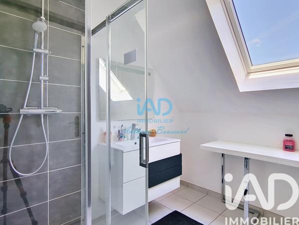 Maison à vendre 5 pièces 163 m² Fontenay-Trésigny