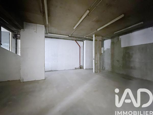 Murs commerciaux  à vendre 134 m² Paris 18