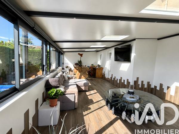 Maison à vendre 6 pièces 179 m² Longjumeau