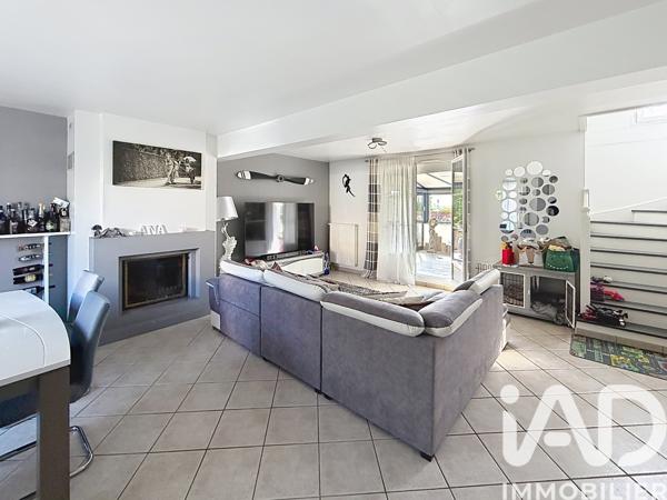 Maison à vendre 6 pièces 179 m² Longjumeau