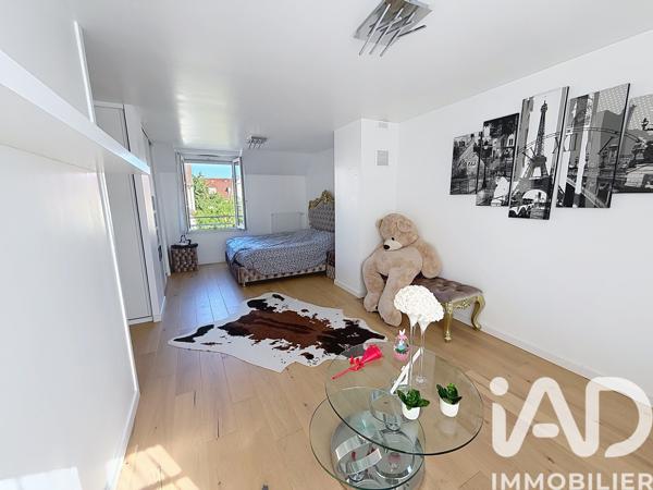 Maison à vendre 6 pièces 179 m² Longjumeau