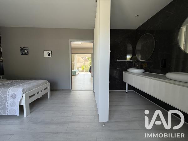Maison à vendre 8 pièces 228,03 m² Kervignac