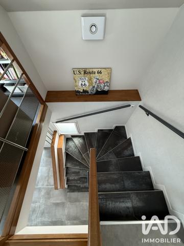 Maison à vendre 8 pièces 228,03 m² Kervignac