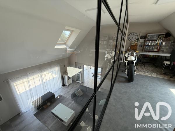 Maison à vendre 8 pièces 228,03 m² Kervignac