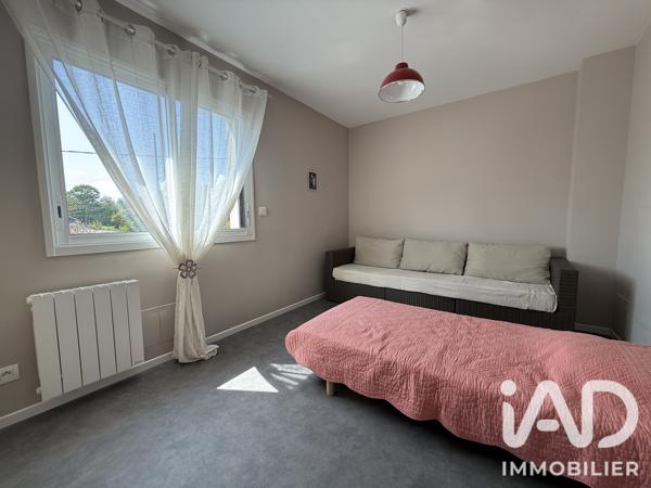 Maison à vendre 8 pièces 228,03 m² Kervignac