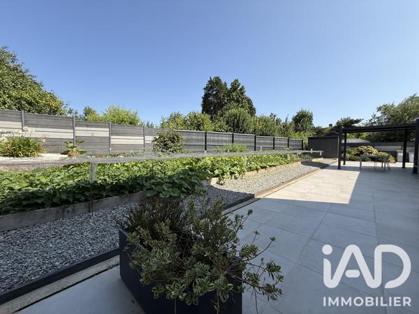 Maison à vendre 8 pièces 228,03 m² Kervignac