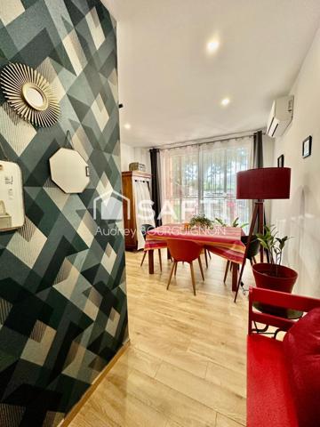 Très jolie maison entièrement rénovée 5 pièces, avec garage et jardin