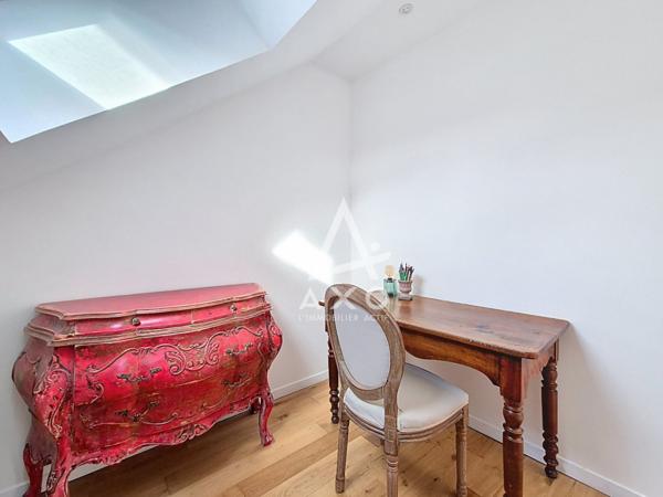 Maison familiale récente 2023  Plus de 220 m²  4 chambres  À moins de 10 minutes de Beauvais