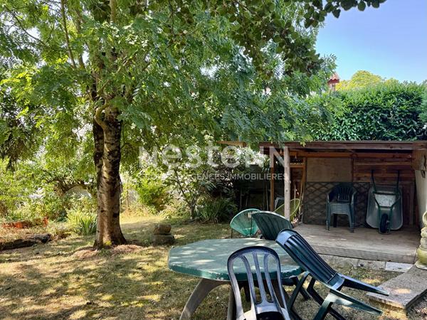 A vendre - Maison de caractère - 176 m² - 4 chambres - jardin clos - Proche Doué-en-Anjou - D6087