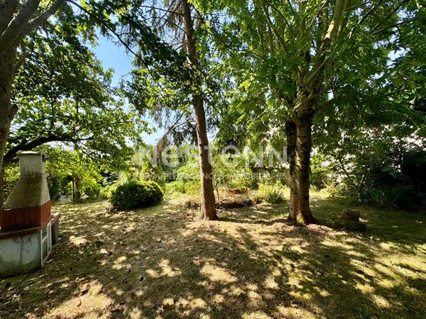 A vendre - Maison de caractère - 176 m² - 4 chambres - jardin clos - Proche Doué-en-Anjou - D6087