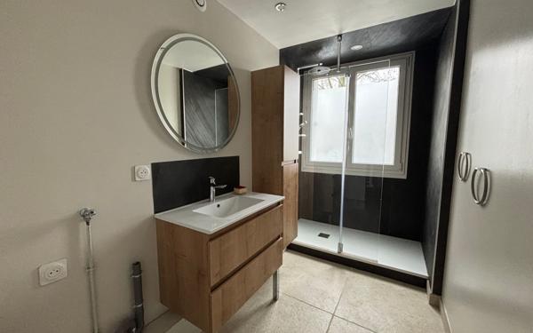 Appartement à louer    5 pièces •  Orléans