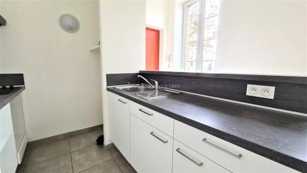 Location                                                      Appartement
                        
                     2 pièces                      36 m2                     à Albi