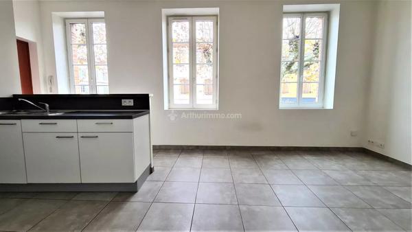 Location                                                      Appartement
                        
                     2 pièces                      36 m2                     à Albi
