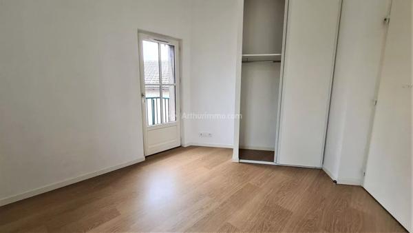Location                                                      Appartement
                        
                     2 pièces                      36 m2                     à Albi