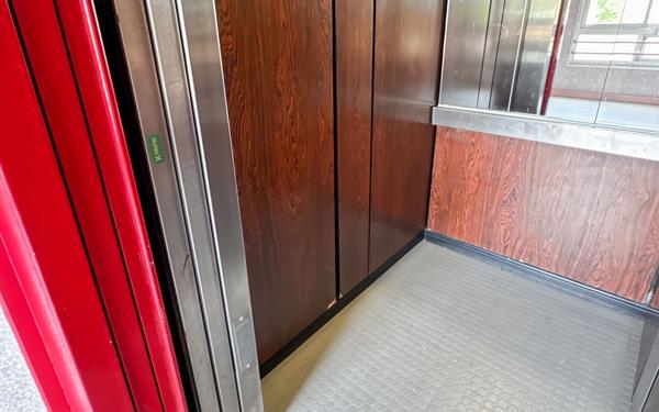 Appartement à vendre    4 pièces • 137,56 m2 Périgueux