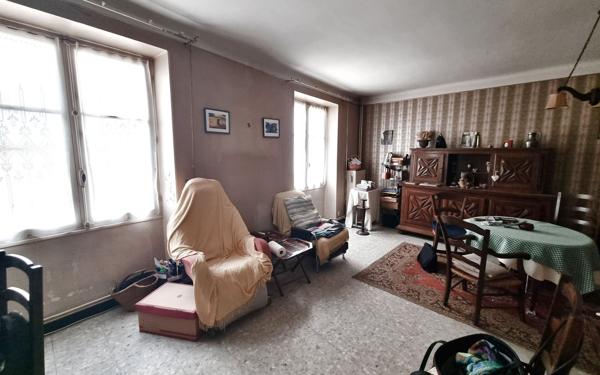 Maison à vendre    5 pièces •  Tarascon