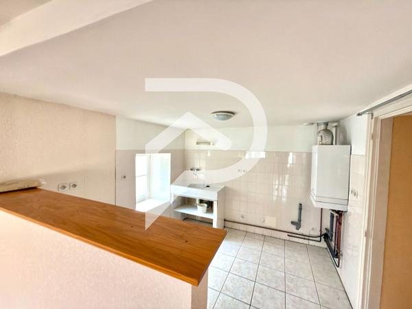 Immeuble 7 pièces 301.94 m2
