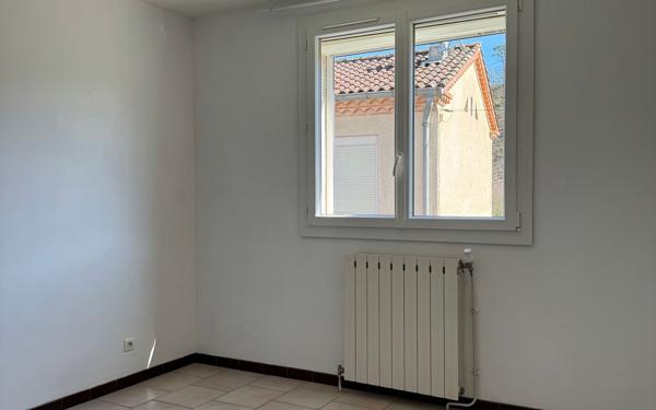 Maison à louer    2 pièces • 54 m2 Roquecourbe