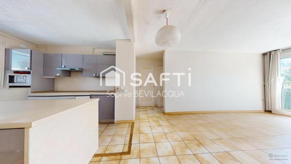 T3 TRAVERSANT ULTRA LUMINEUX AU CALME PROCHE METRO