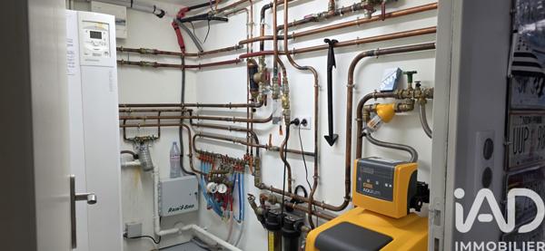 Maison à vendre 6 pièces 227 m² Saint-Jean-Lespinasse