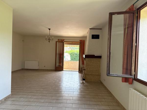 Calvisson (30420) T4 CALVISSON, RARE MAISON R+1 CALVISSON AVEC TERRAIN ET GARAGE