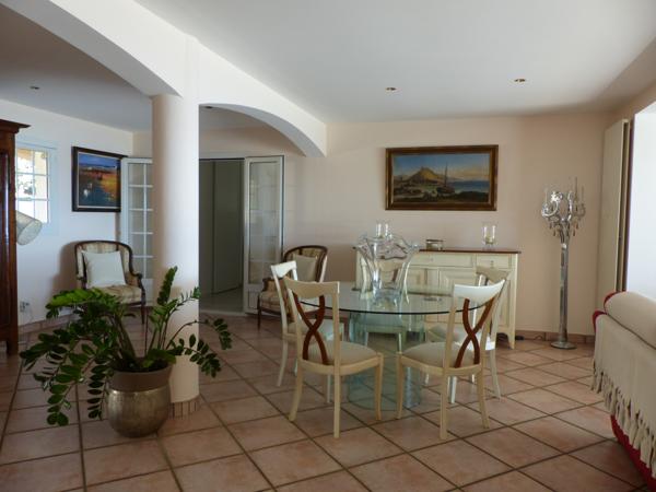 AJACCIO propriété de prestige 328m² avec piscine magnifique Vue mer  Ajaccio (20000)