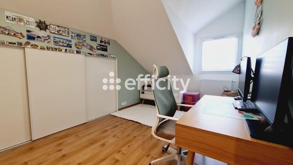 Appartement 4 pièces - 98 m² Exclusivité efficity