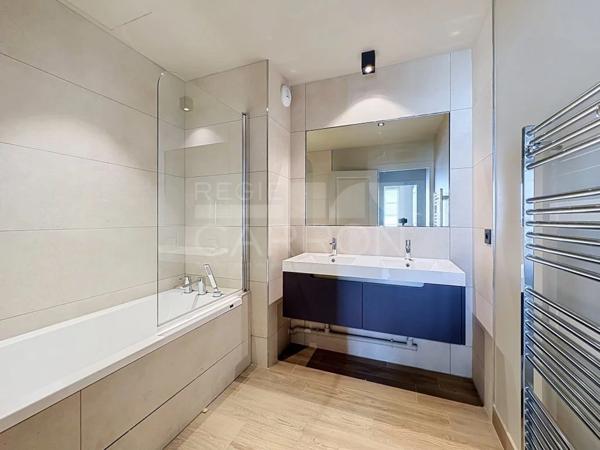 APPARTEMENT T4 A LOUER - ST CYR AU MONT D OR - 78.2 m 2 - 1 600 € charges comprises par mois