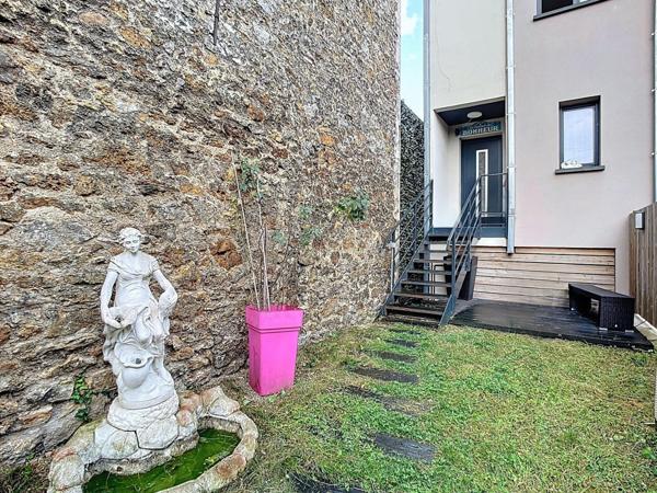 Maison familiale récente avec jardin et stationnement Gondole Sud