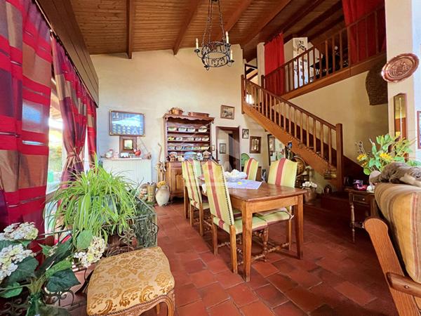 Maison plain-pied - Trois Palis 189 m2 - 4ch