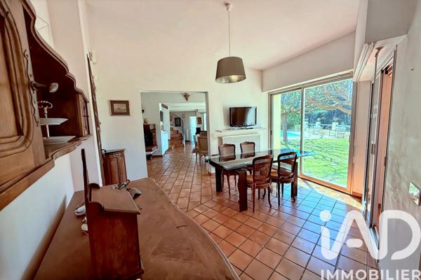 Maison à vendre 5 pièces 163 m² Aubagne